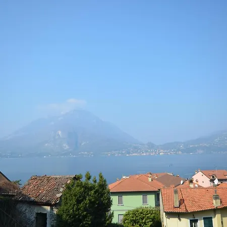 Holiday home Varennahouse Aston Apt