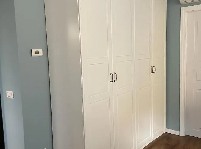 Varennahouse Aston Apt