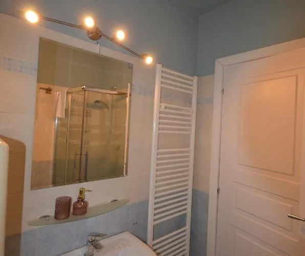 Varennahouse Aston Apt * 바레나