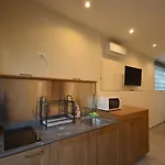 Varennahouse Aston Apt 펜션 바레나