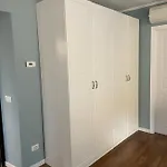 Varennahouse Aston Apt