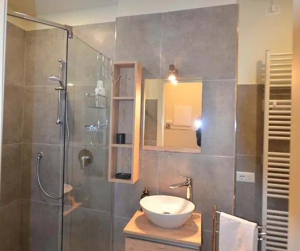 Varennahouse Aston Apt Semesterbostad