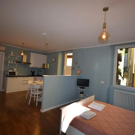 Varennahouse Aston Apt Tatil Evi Varenna