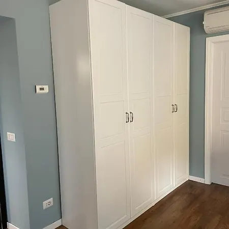 Varennahouse Aston Apt